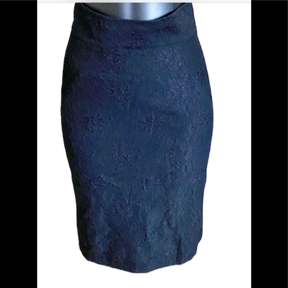 Diane Von Furstenberg black lace pencil skirt 2